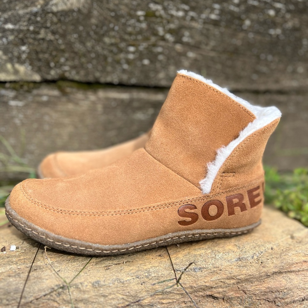 Women's Sorel Nakiska Bootie Slipper Camel Brown Size 6.5 Winter warm cozy boot